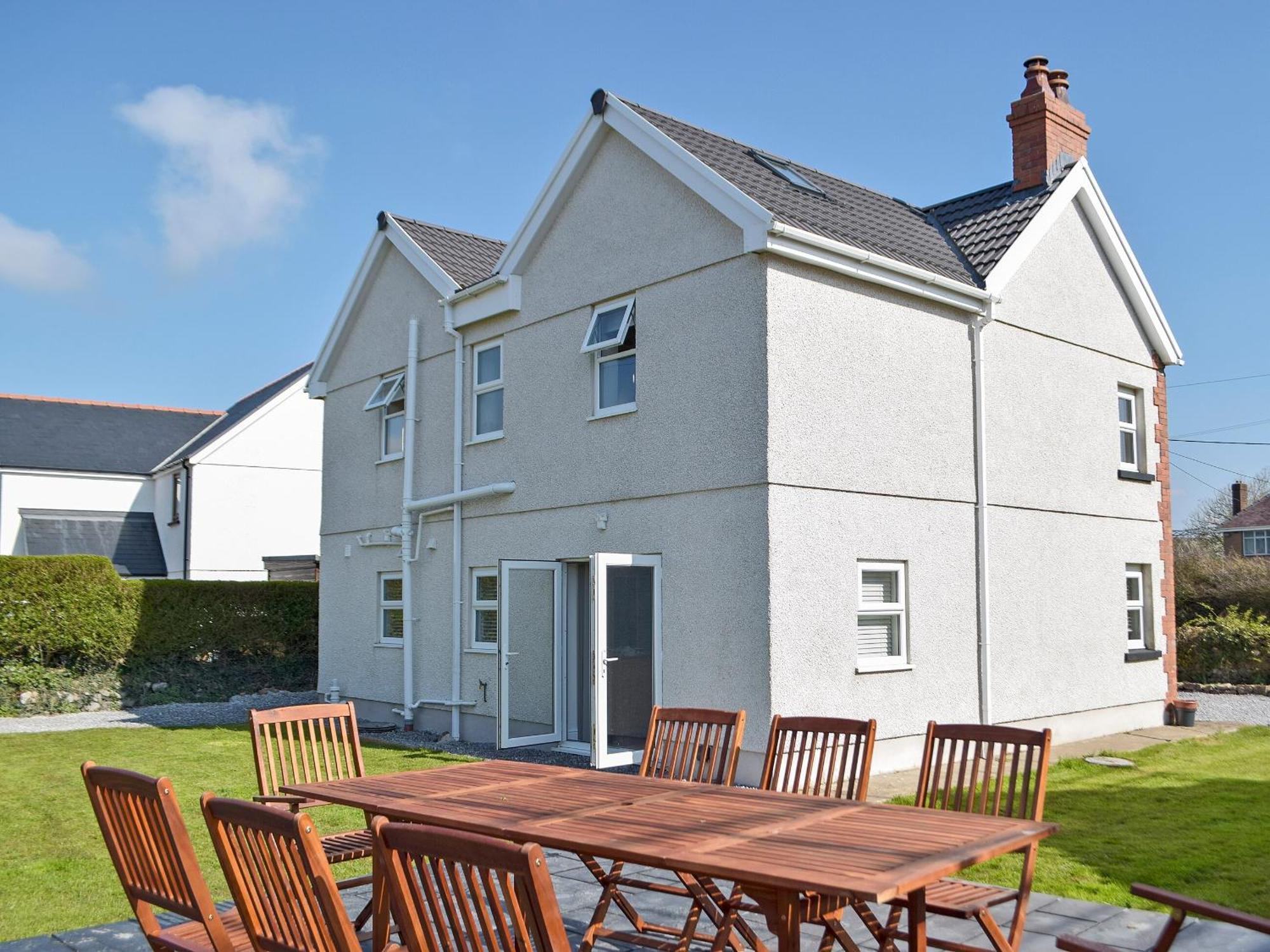 Hawthorns In Gower Villa Knelston Exterior photo