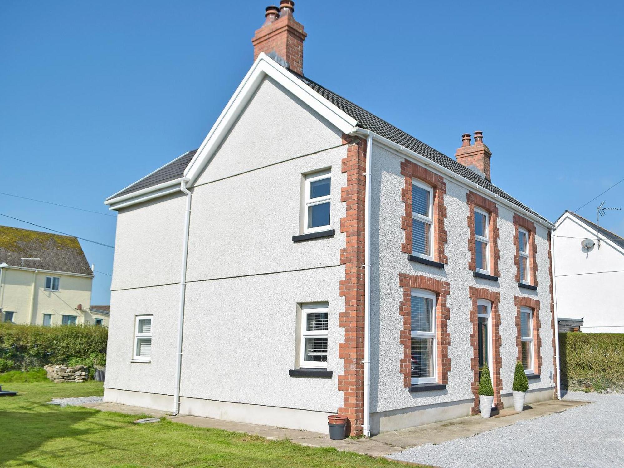 Hawthorns In Gower Villa Knelston Exterior photo